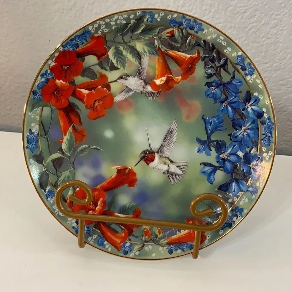 Brilliant Moment Hummingbird By Janene Grende 1994 Plate 260 B Gold Trimmed